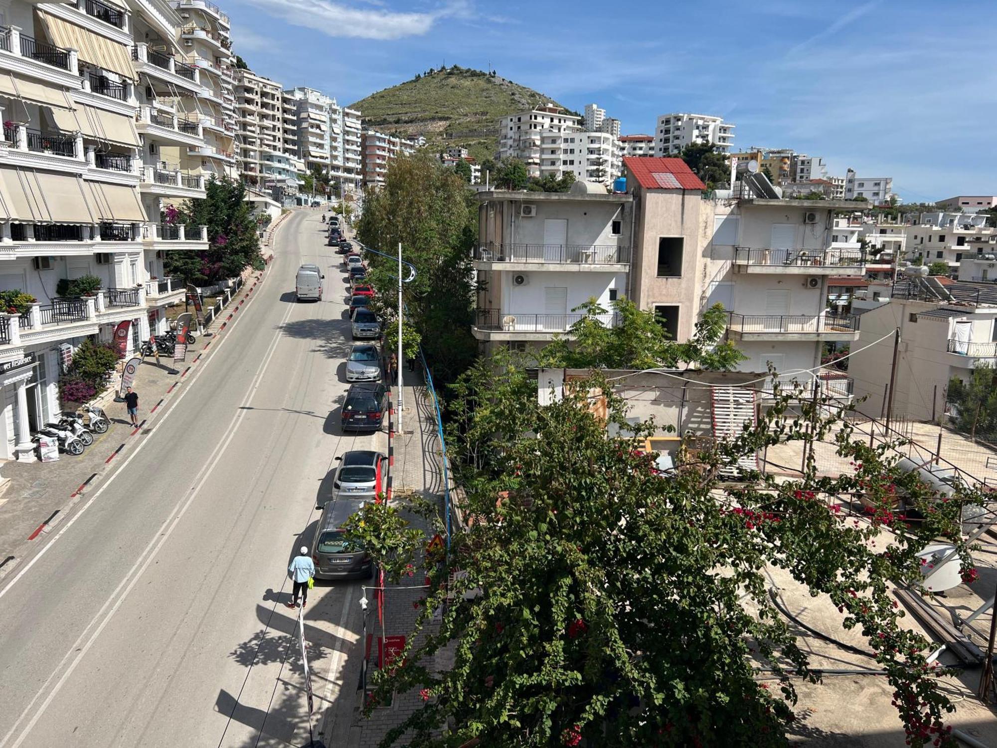 Tulipani Apartments Near Promenade Sarandë Exterior foto
